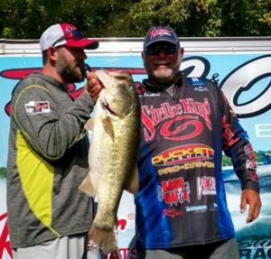 How Does a Fishing Tournament Work? - Overton's